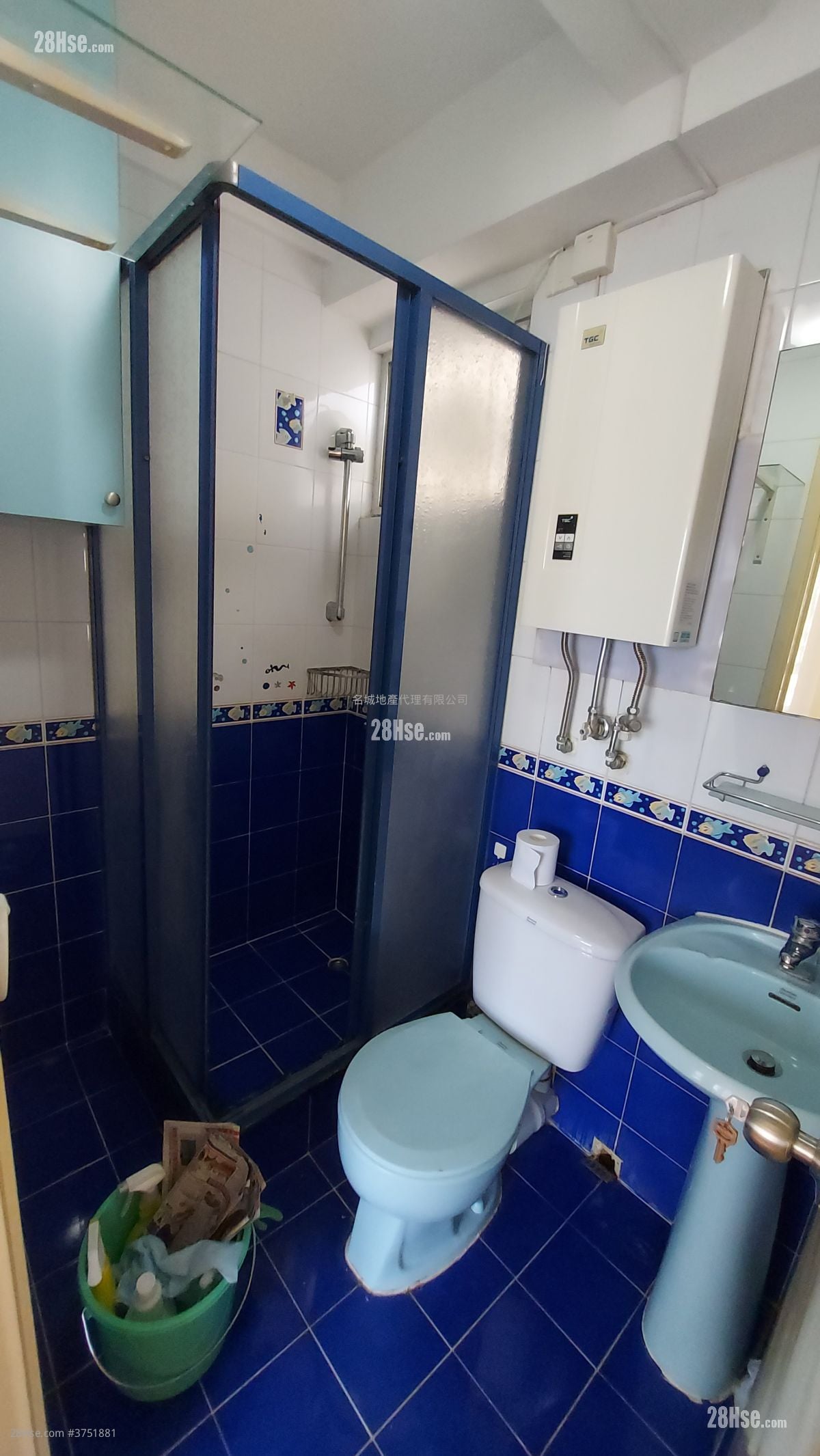 Grandeur Garden Rental 2 Bedrooms , 1 Bathroom 314 ft²