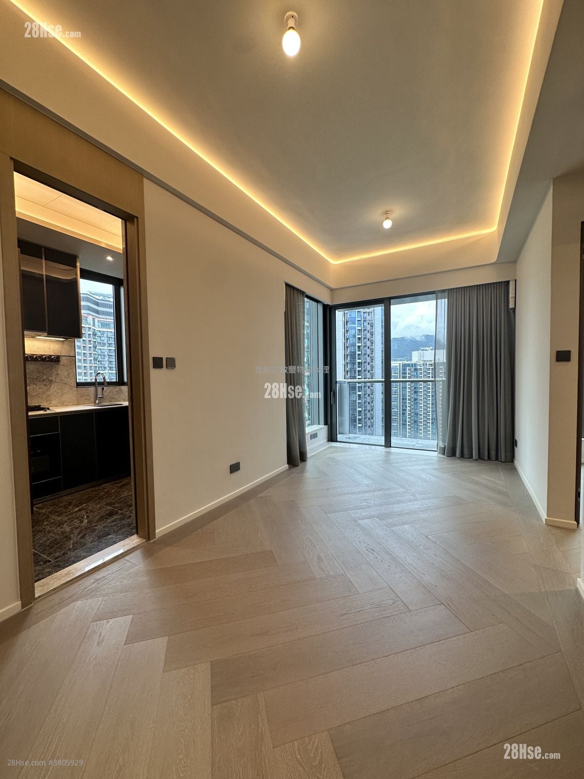 Henley Park Sell 2 Bedrooms 604 ft²