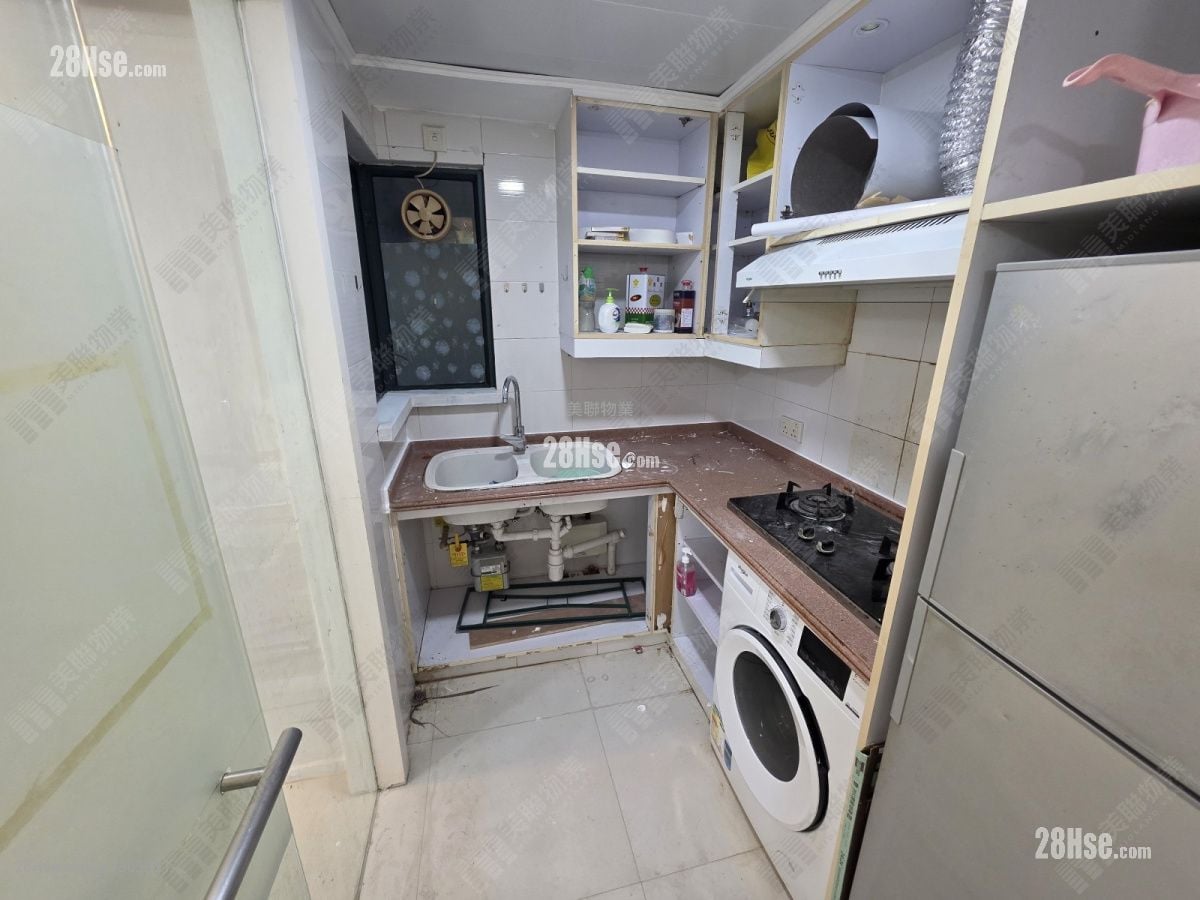 新都城 租盘 3 房 , 2 浴室 545 平方尺