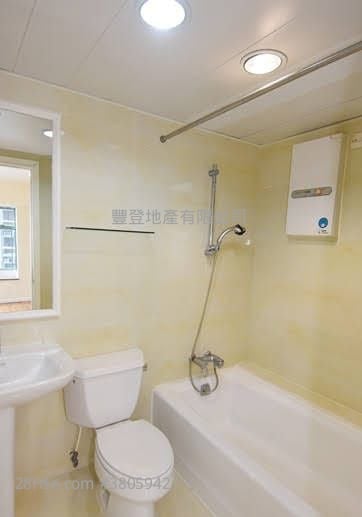 雍景台 租盘 3 房 , 2 浴室 1,048 平方尺