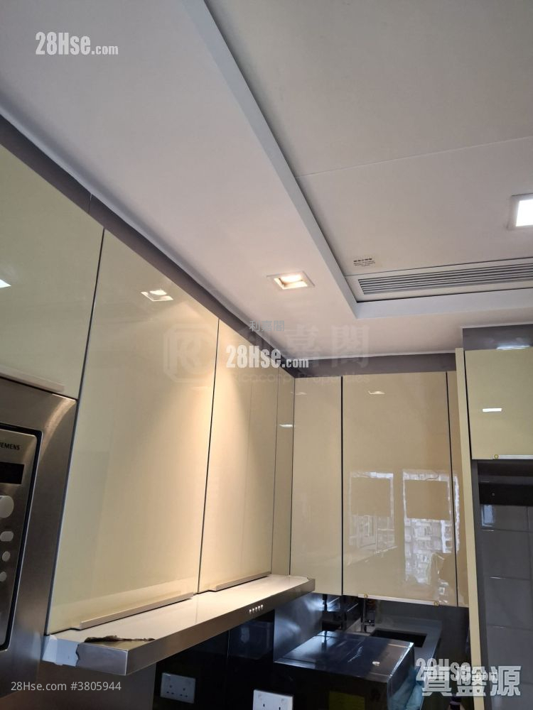 Residence 88 Sell 2 Bedrooms , 1 Bathroom 463 ft²