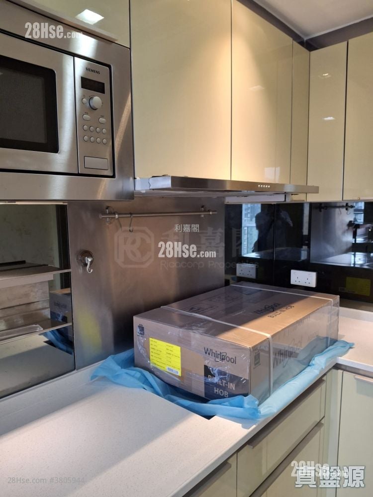 Residence 88 Sell 2 Bedrooms , 1 Bathroom 463 ft²