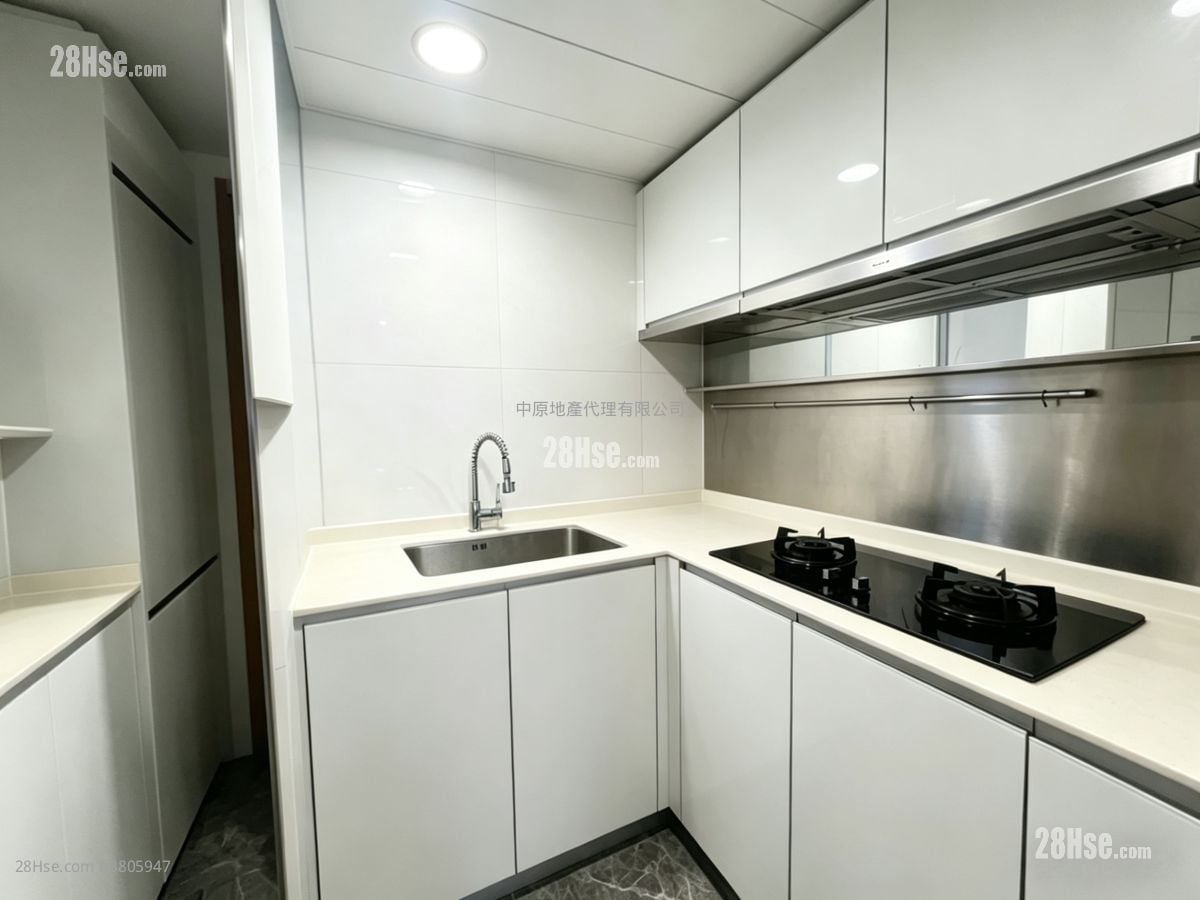 瓏門 售盤 2 房 , 1 浴室 483 平方呎