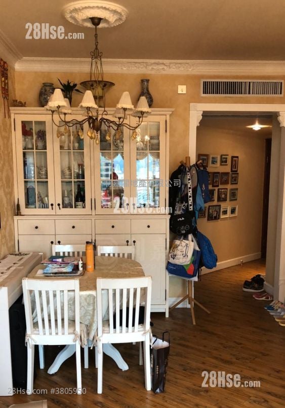 The Victoria Towers Sell 2 Bedrooms , 2 Bathrooms 778 ft²