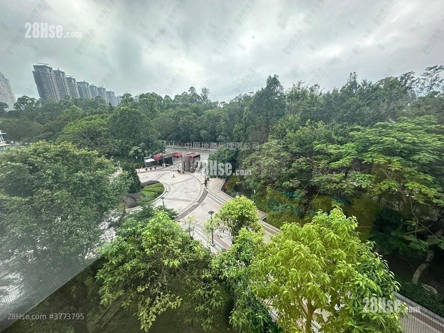 Symphony Bay Sell 3 Bedrooms , 2 Bathrooms 1,031 ft²