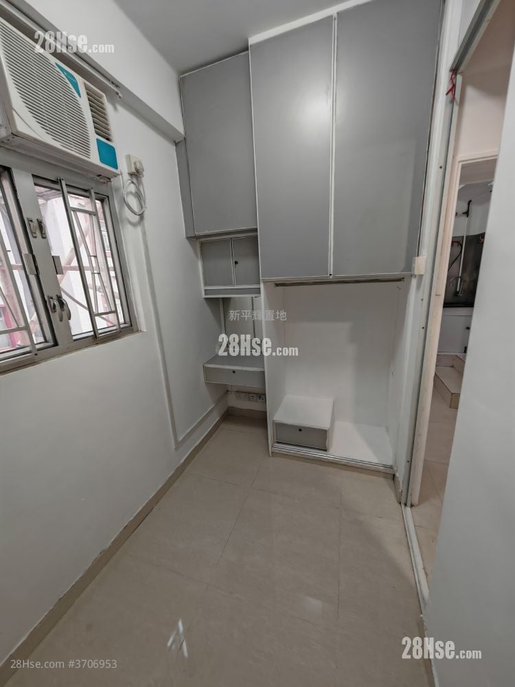 New Pei Ho Building Rental 1 Bedroom , 1 Bathroom 160 ft²