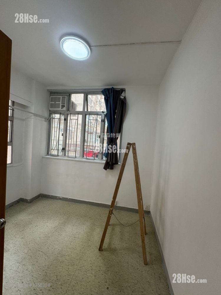 堡壘街24-26號 租盤 2 房 , 1 浴室 351 平方呎