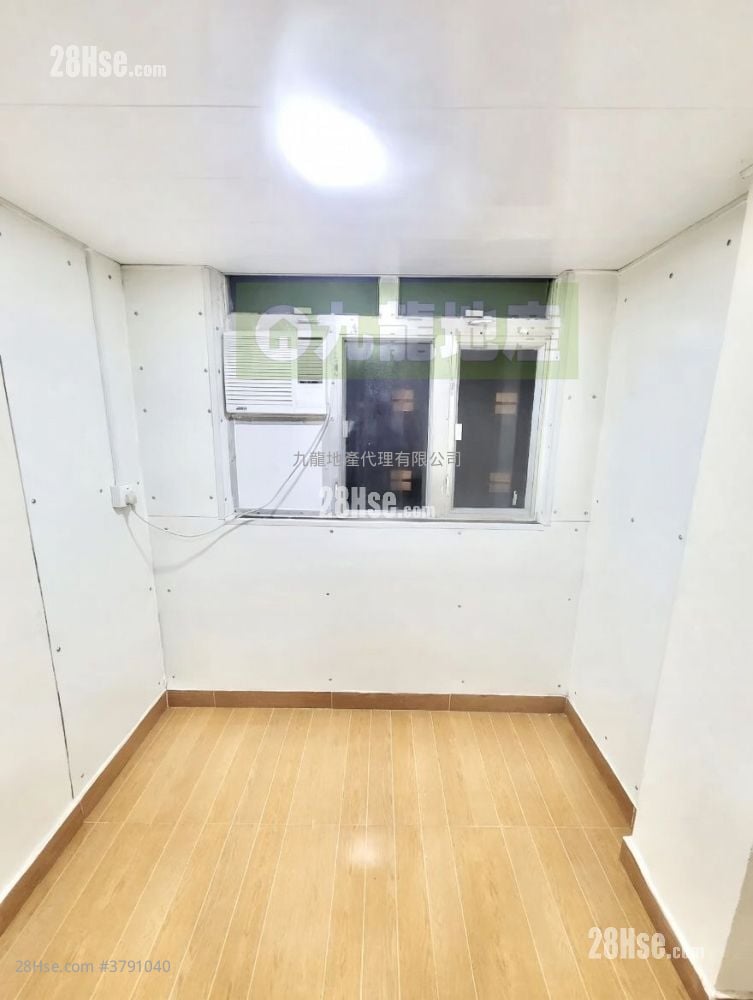 新荣大楼 售盘 2 房 , 1 浴室 337 平方尺