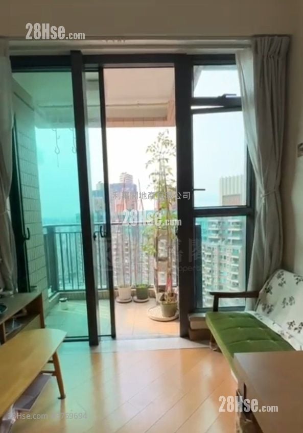 Yoho Midtown 售盘 2 房 , 1 浴室 473 平方尺