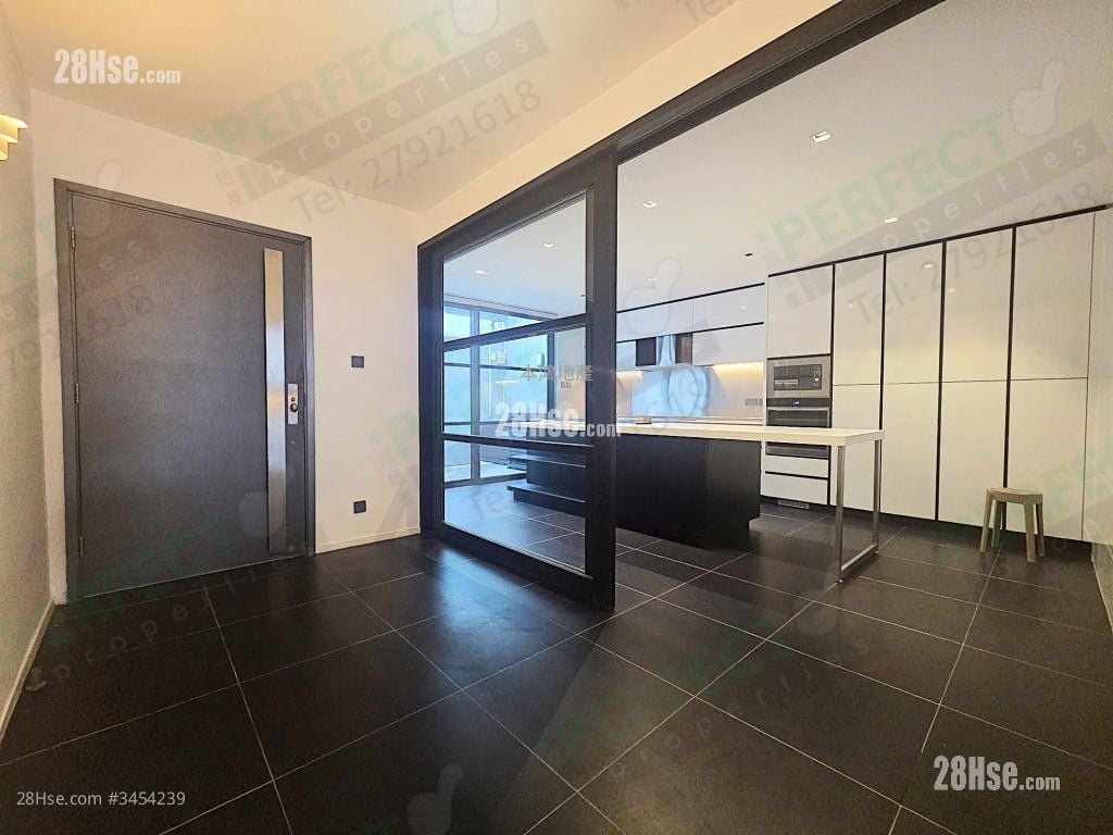 欢景花园 租盘 4 房 2,196 平方尺