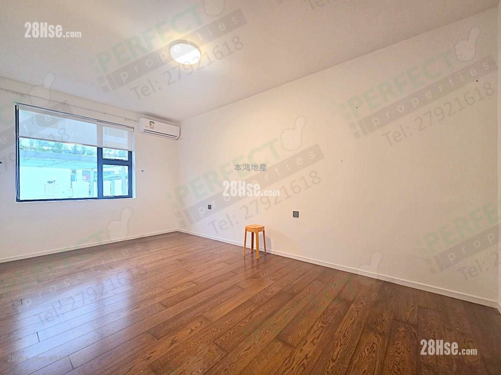 欢景花园 租盘 4 房 2,196 平方尺