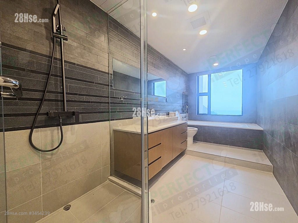 欢景花园 租盘 4 房 2,196 平方尺