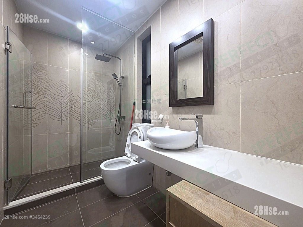 欢景花园 租盘 4 房 2,196 平方尺