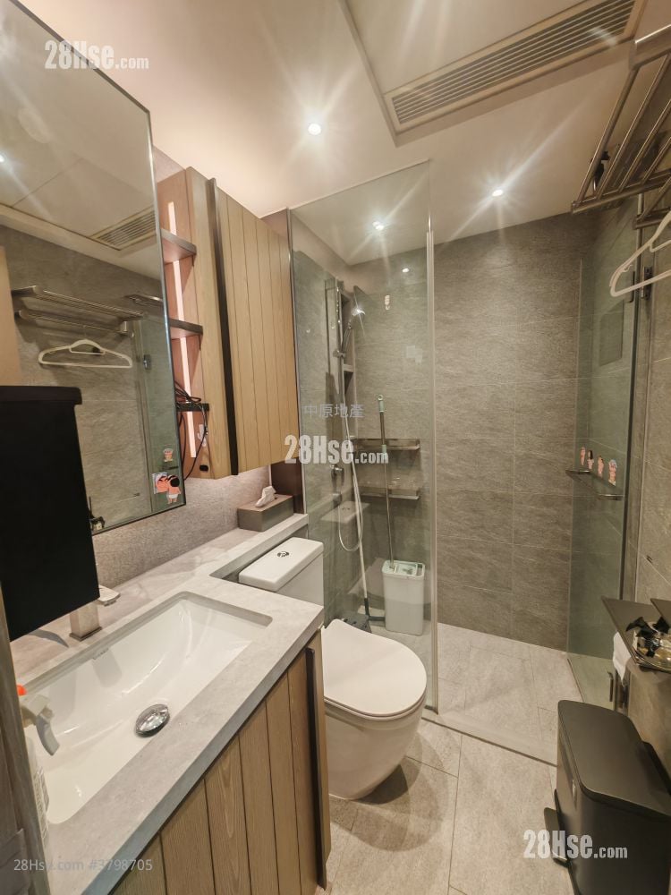 Wetland Seasons Bay 售盘 3 房 , 1 浴室 512 平方尺