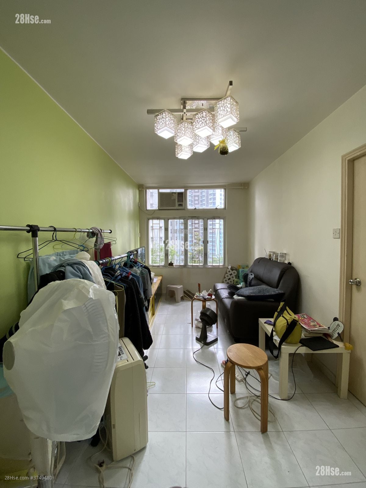 慈爱苑 售盘 3 房 , 1 浴室 645 平方尺