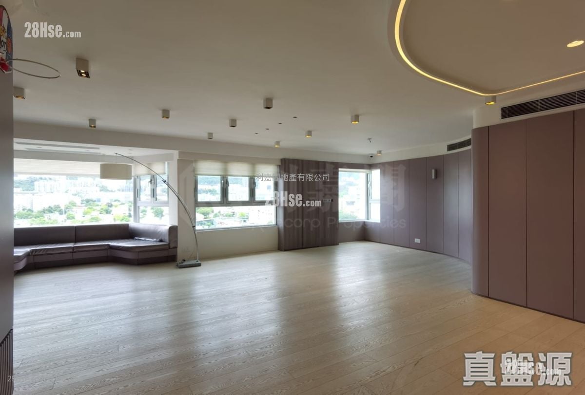 Ming Court Sell 4 Bedrooms 2,271 ft²
