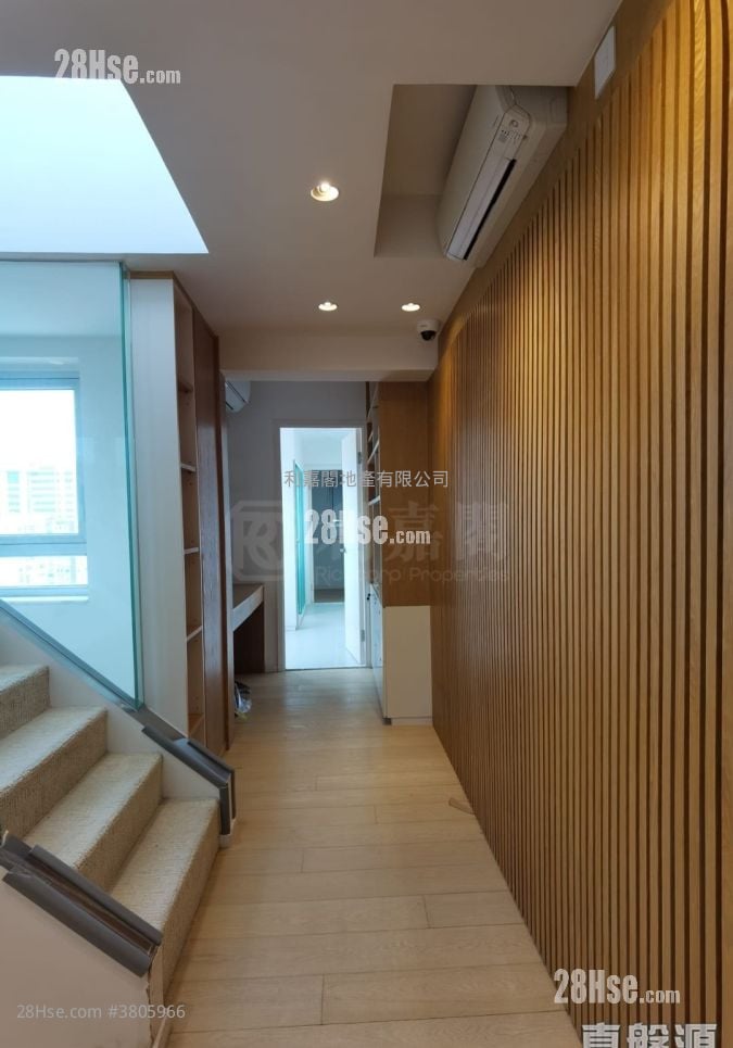Ming Court Sell 4 Bedrooms 2,271 ft²