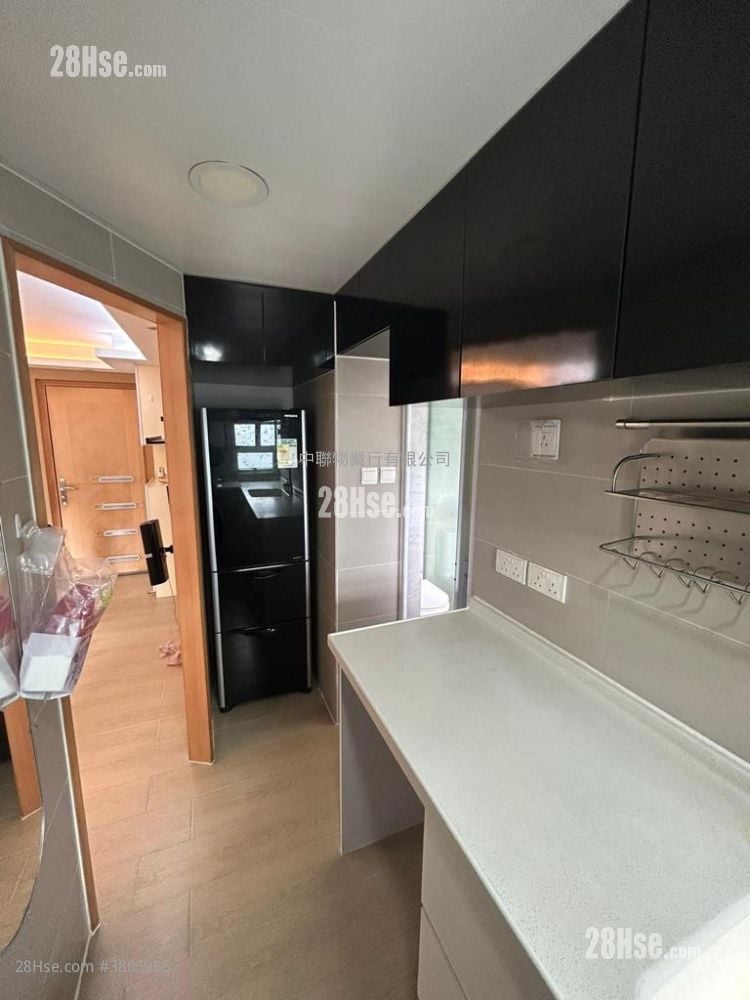 Fung Shing Court Sell 381 ft²