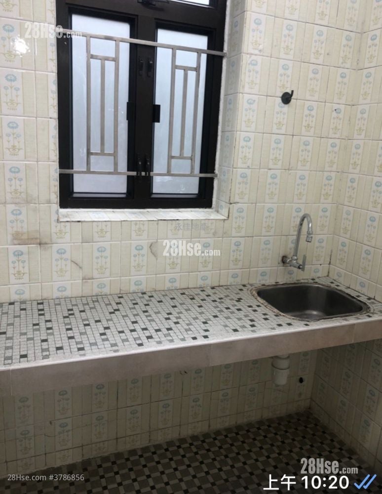 Wang Chow Rental Studio , 1 Bathroom 250 ft²