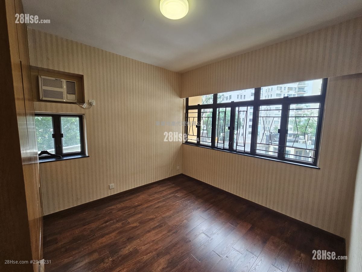 嘉苑 租盘 4 房 , 2 浴室 898 平方尺