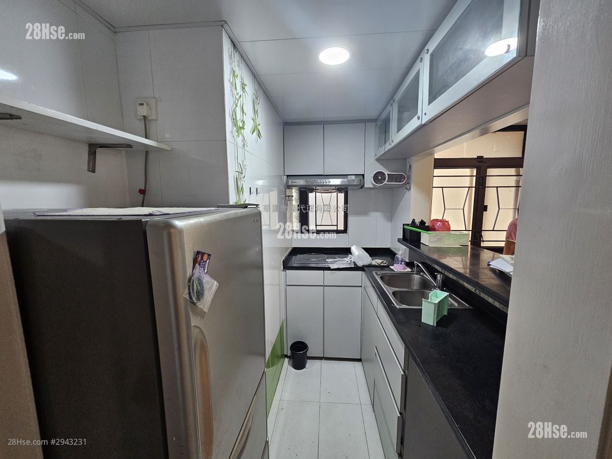 嘉苑 租盘 4 房 , 2 浴室 898 平方尺