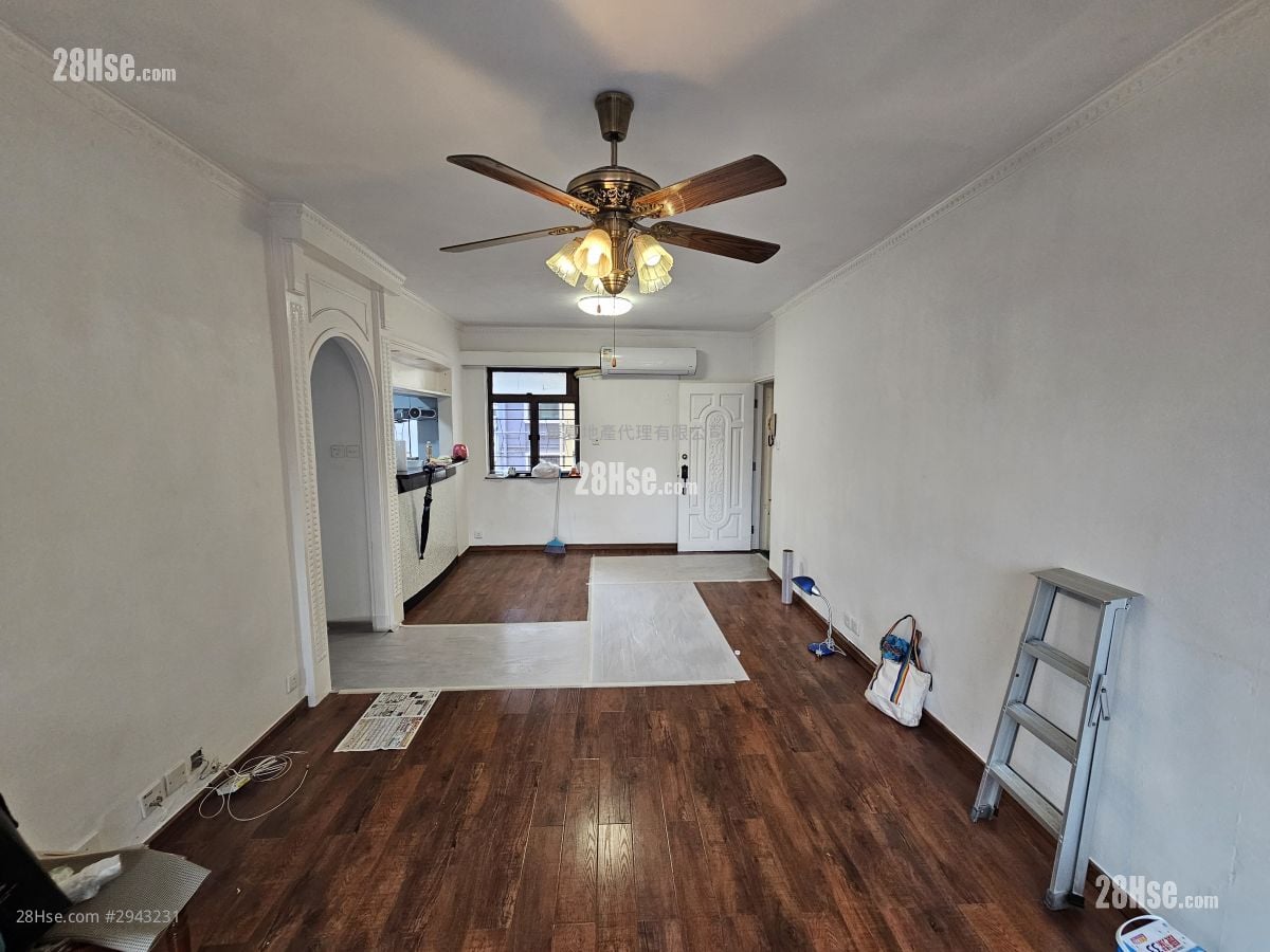 嘉苑 租盘 4 房 , 2 浴室 898 平方尺