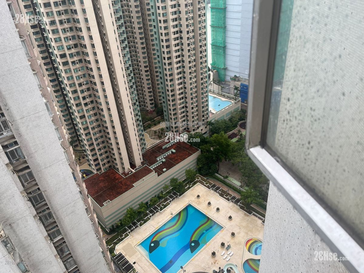 Greenfield Garden Sell 3 Bedrooms , 1 Bathroom 513 ft²