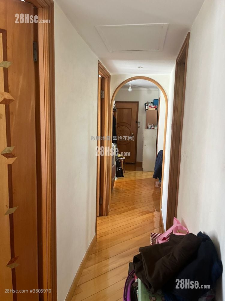 Greenfield Garden Sell 3 Bedrooms , 1 Bathroom 513 ft²