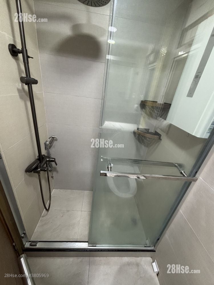 Metroregalia Rental 2 Bedrooms , 1 Bathroom 346 ft²