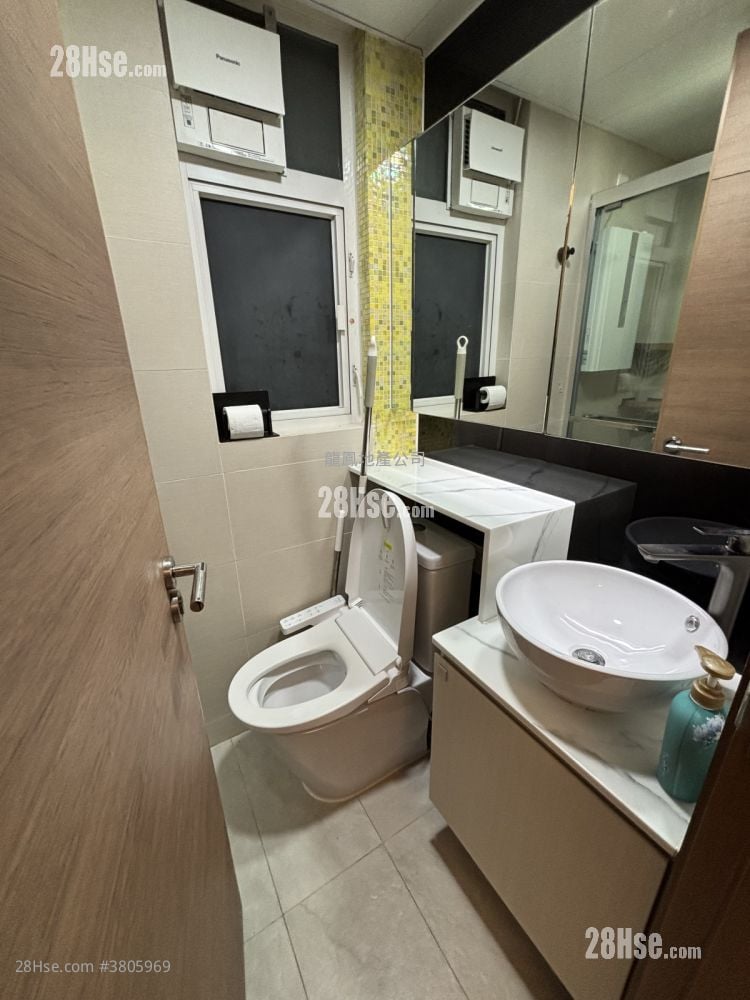 Metroregalia Rental 2 Bedrooms , 1 Bathroom 346 ft²