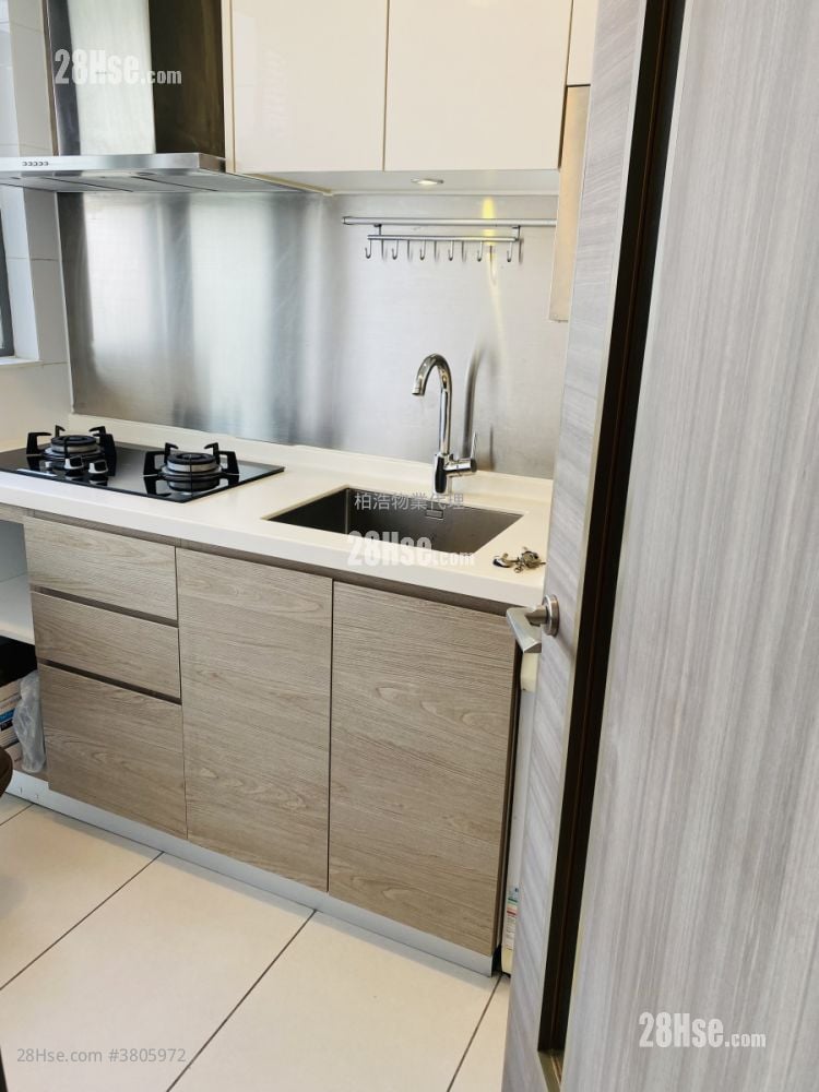 Heya Crystal Rental 2 Bedrooms , 1 Bathroom 505 ft²