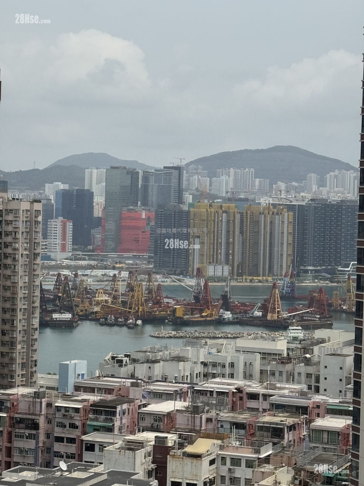 Chatham Gate Sell 3 Bedrooms , 2 Bathrooms 737 ft²