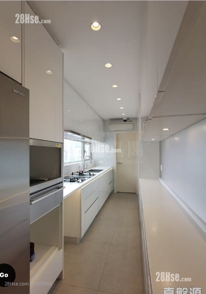 明苑 售盘 4 房 2,271 平方尺