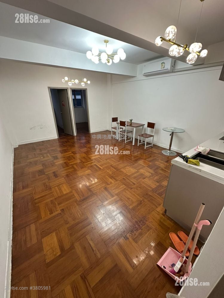 鴻運大樓 租盤 3 房 , 1 浴室 606 平方呎