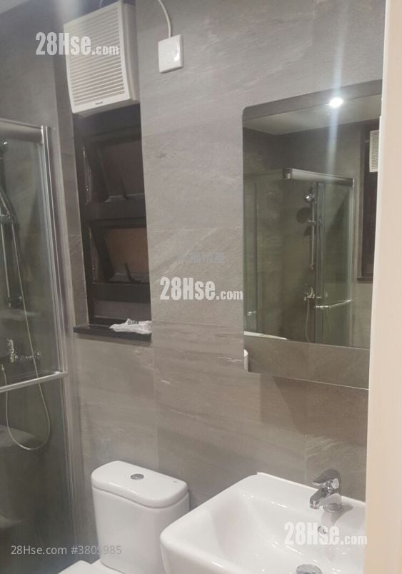 Hung Yip Building Sell 2 Bedrooms , 1 Bathroom 327 ft²