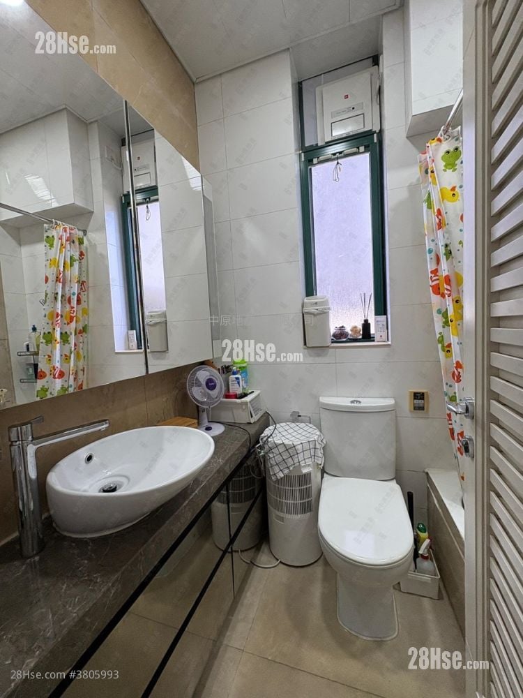 岚山 售盘 3 房 , 2 浴室 877 平方尺