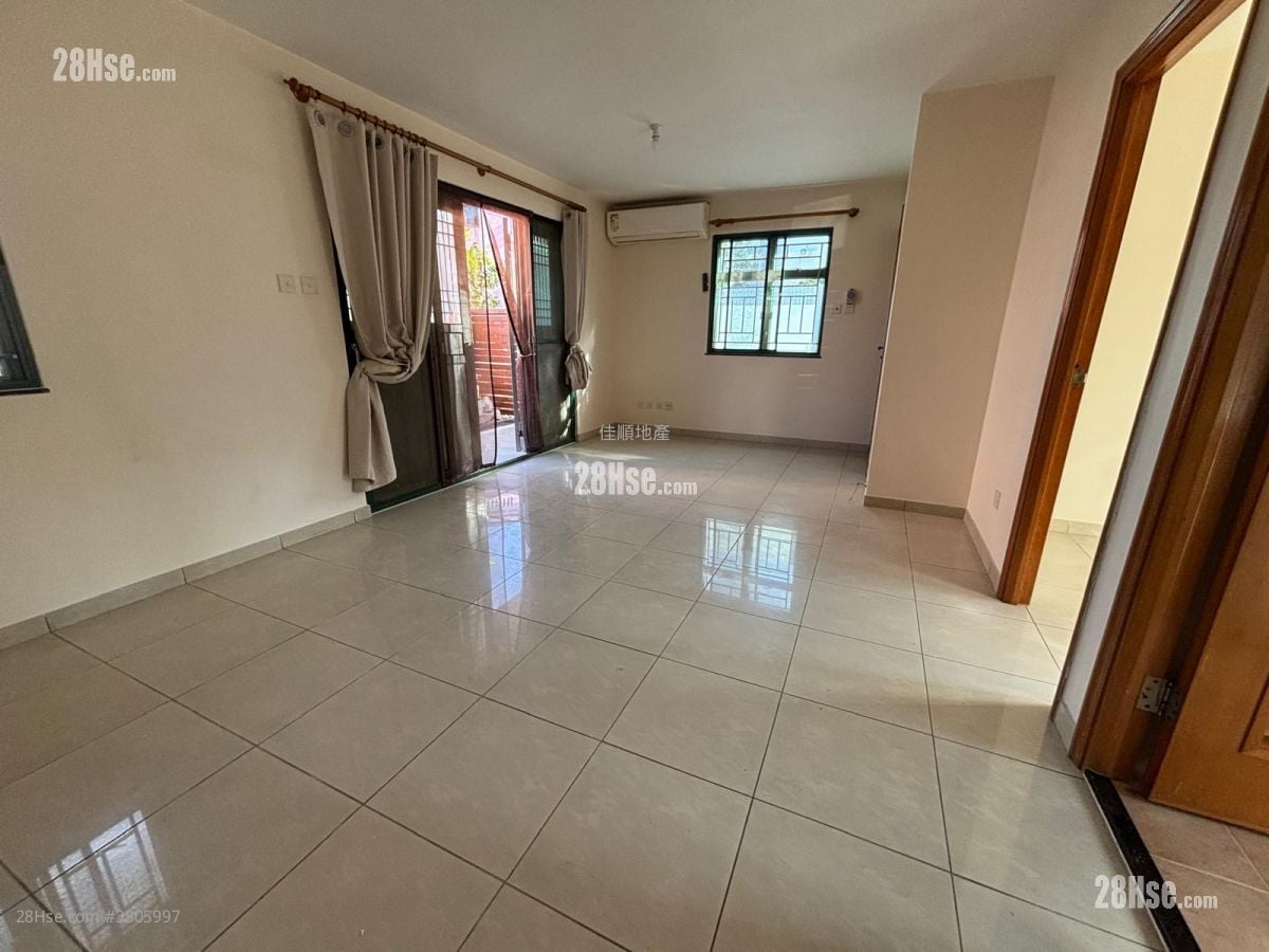 Village Rental 3 Bedrooms , 1 Bathroom