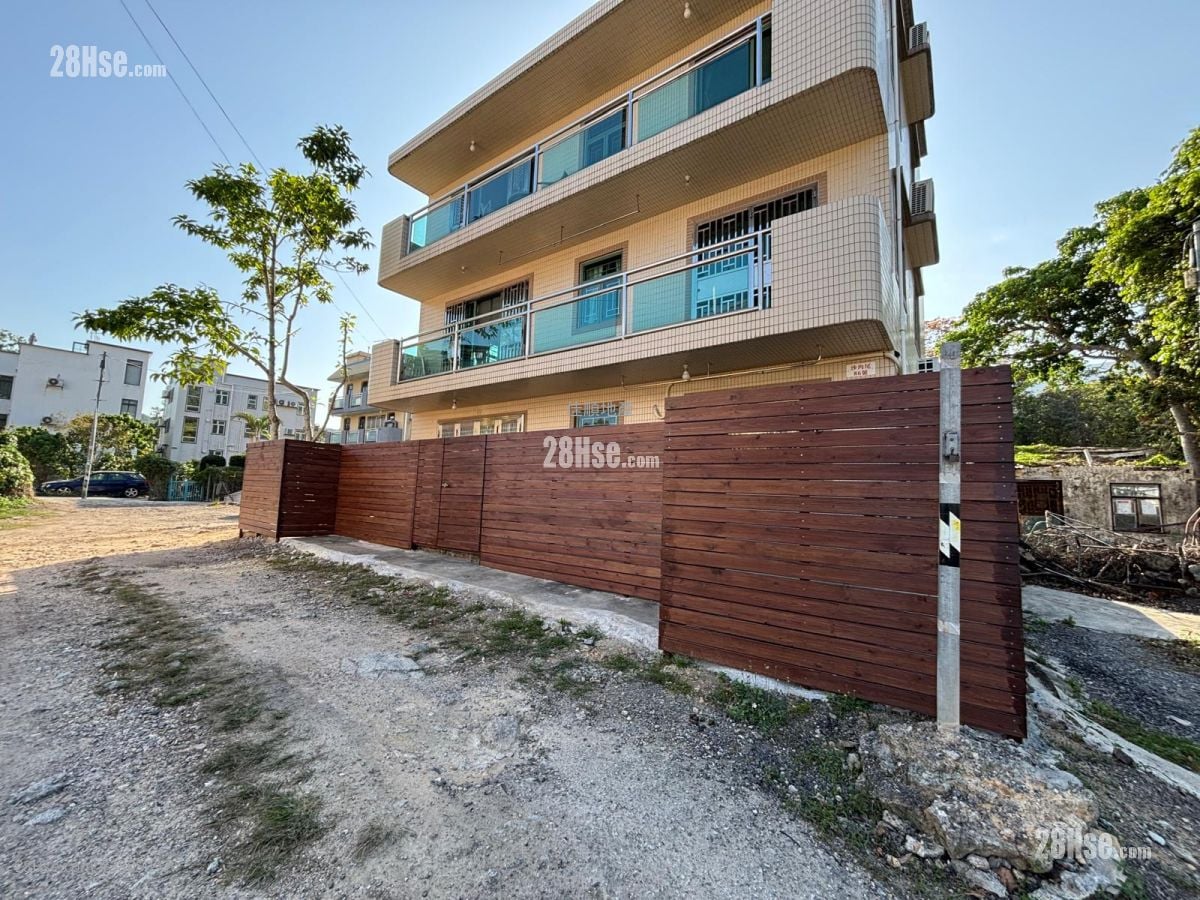 Village Rental 3 Bedrooms , 1 Bathroom