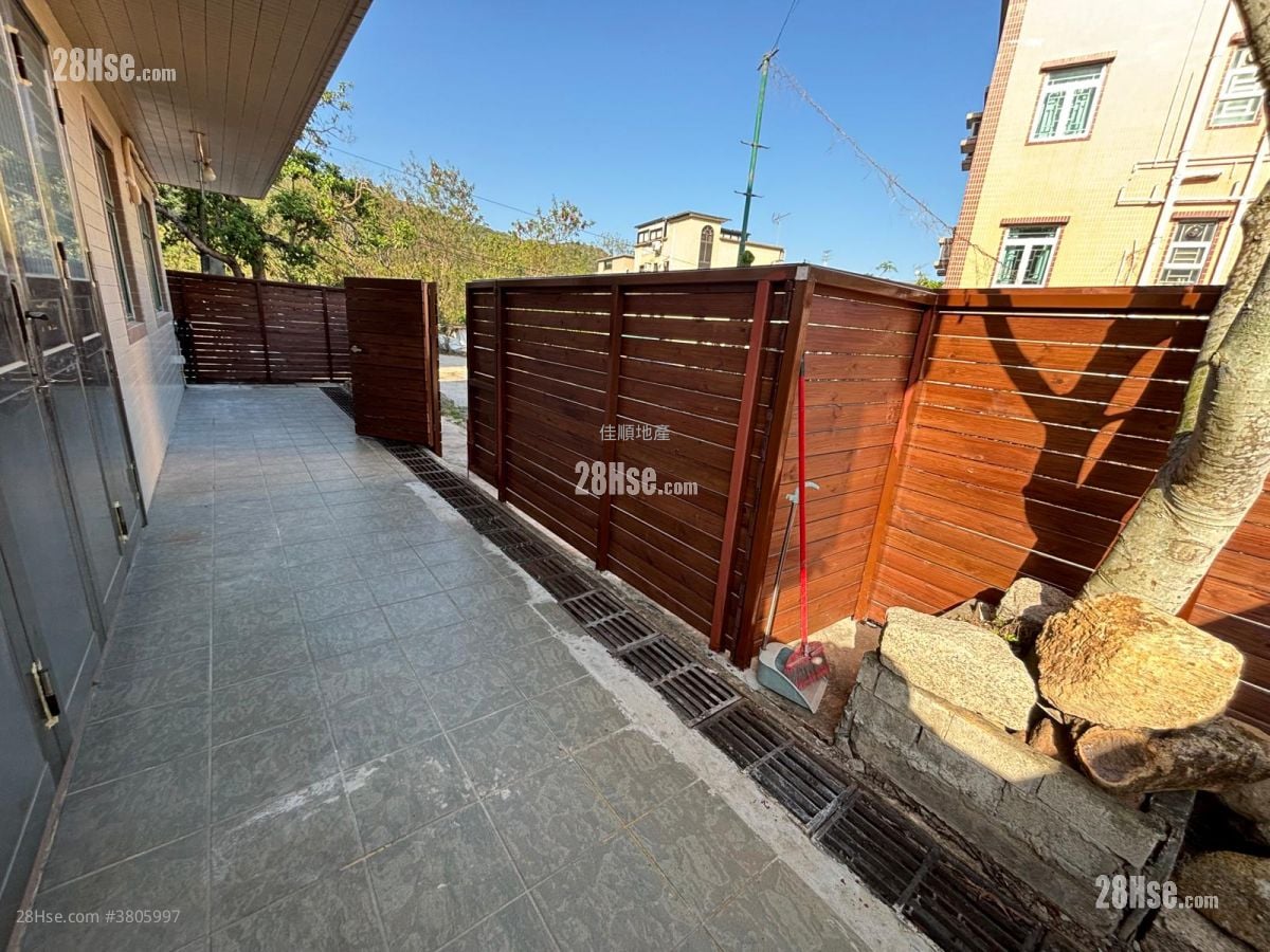 Village Rental 3 Bedrooms , 1 Bathroom