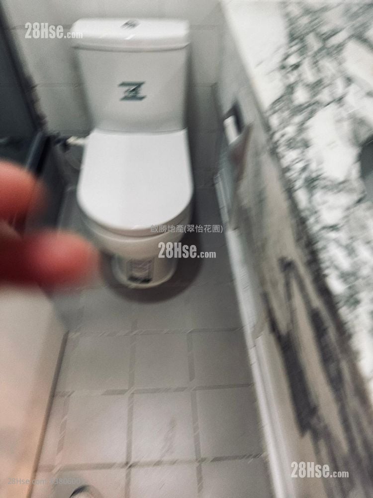 翠怡花园 租盘 2 房 , 1 浴室 365 平方尺