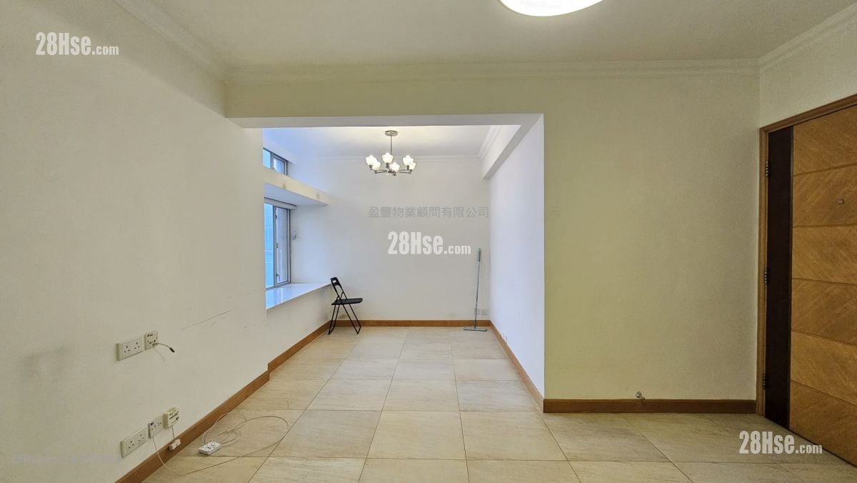 伊利莎伯大廈 租盤 1 房 , 1 浴室 536 平方呎