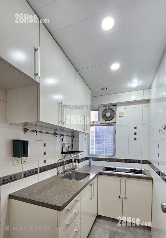 伊利莎伯大廈 租盤 1 房 , 1 浴室 536 平方呎