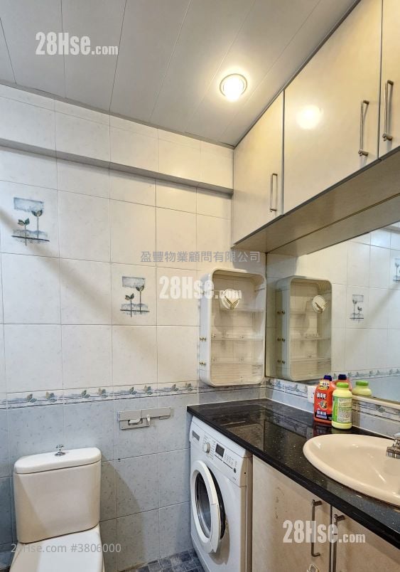 伊利莎伯大廈 租盤 1 房 , 1 浴室 536 平方呎