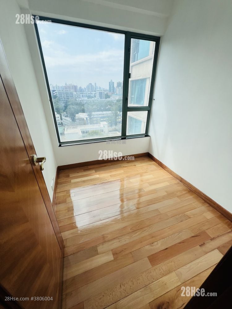 Majestic Park Rental 3 Bedrooms , 2 Bathrooms