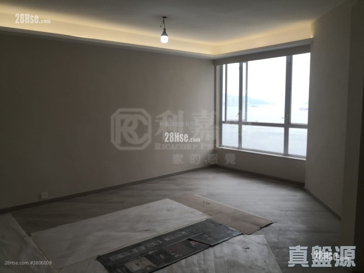 Whampoa Garden Sell 4 Bedrooms 910 ft²