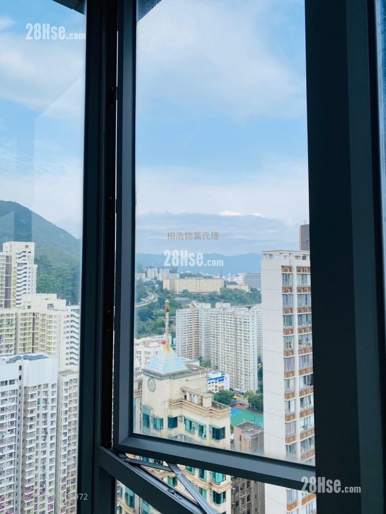 Heya Crystal Rental 2 Bedrooms , 1 Bathroom 505 ft²