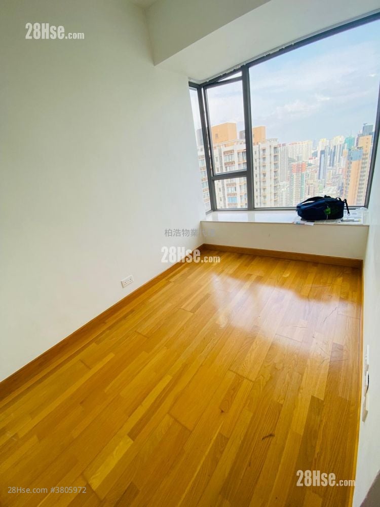 Heya Crystal Rental 2 Bedrooms , 1 Bathroom 505 ft²