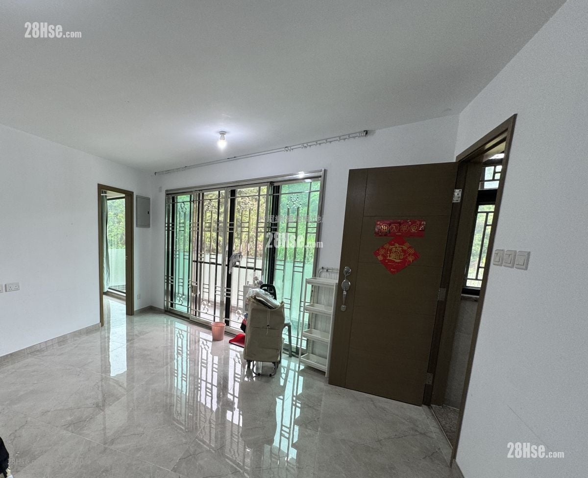 村屋 租盘 3 房 , 2 浴室