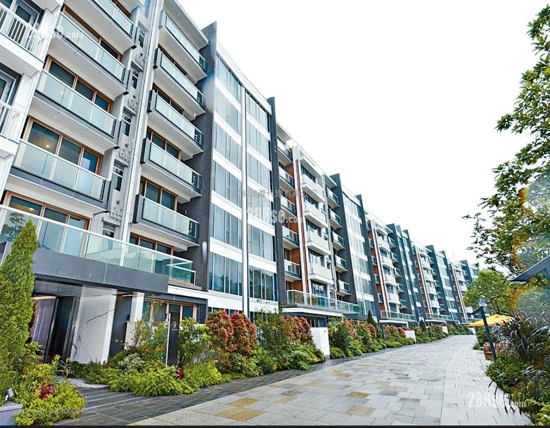 Mount Pavilia Sell 4 Bedrooms , 2 Bathrooms 1,837 ft²