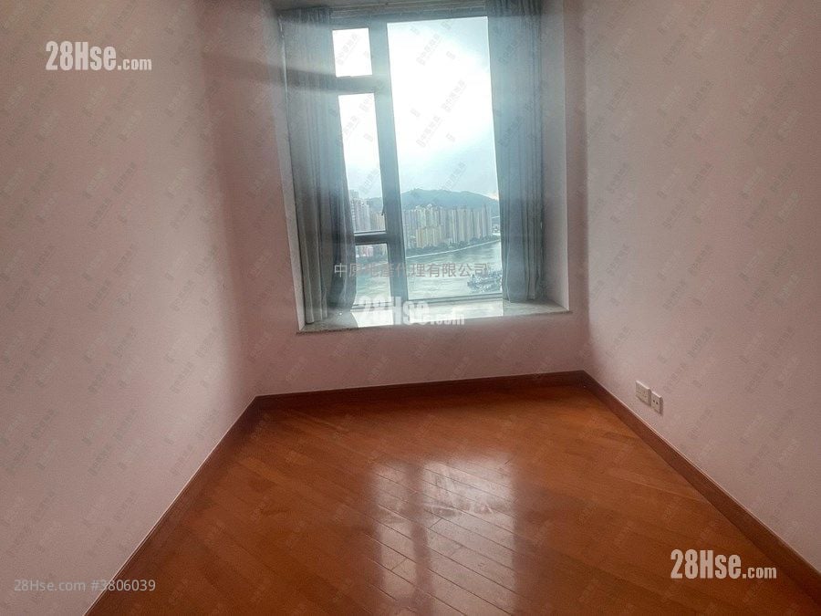 御凯 售盘 3 房 , 2 浴室 728 平方尺